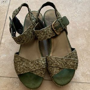 STUART WEITZMAN sage green wedges